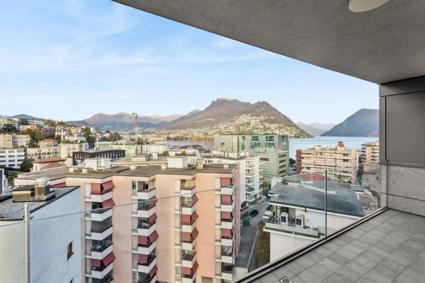 Penthouse for rent in the heart of Paradiso - Photo 1 of 10