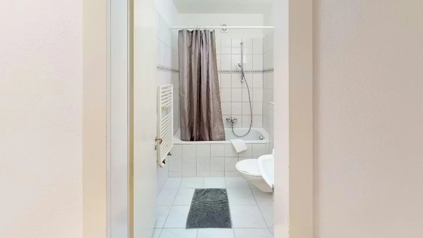 Appartamento in affitto - Foto 7 di 9