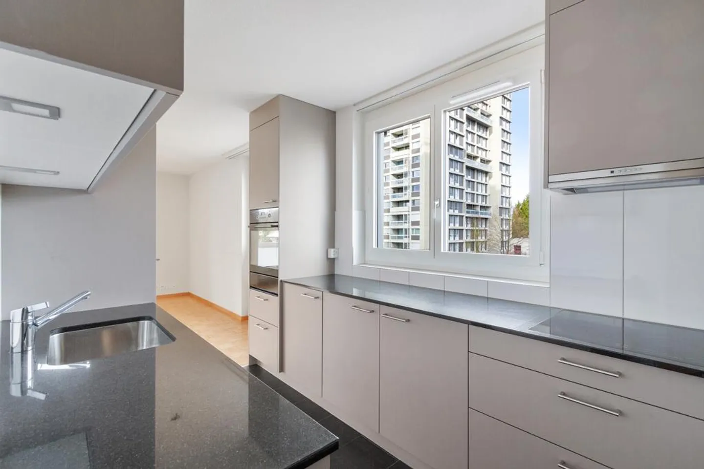Geräumige Wohnung in Muri - Foto 2 von 11