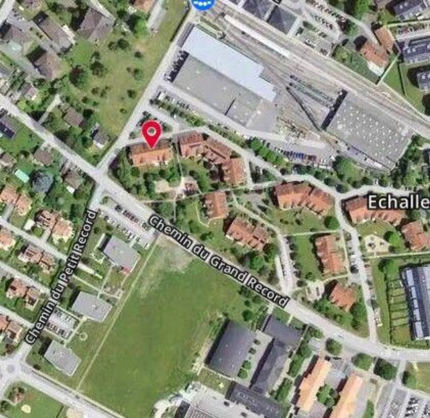 *Appartement avec garage* - Photo 4 sur 13