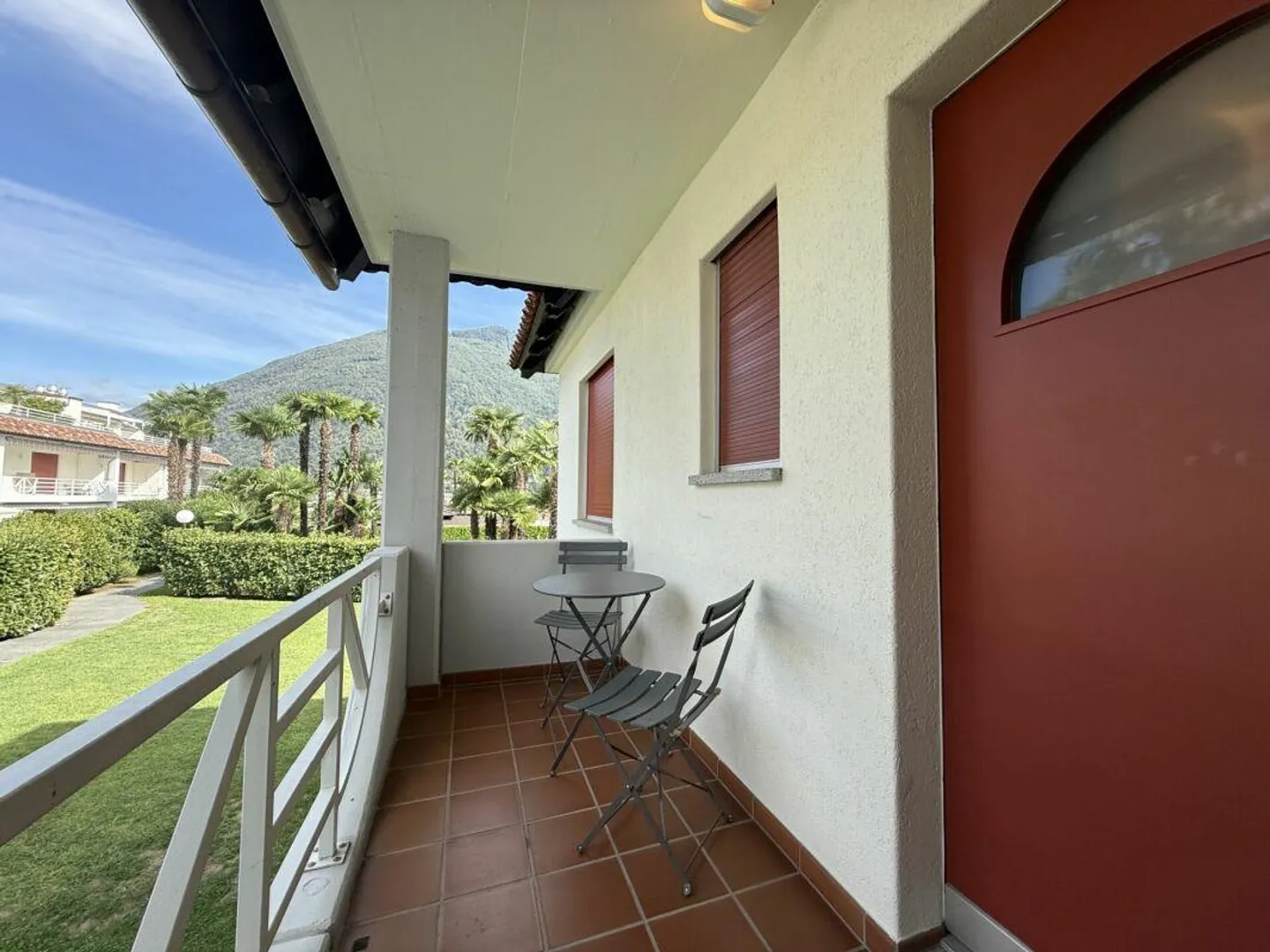 Attractive 2.5-room apartment with terrace and underground parking space -... - Photo 11 of 11