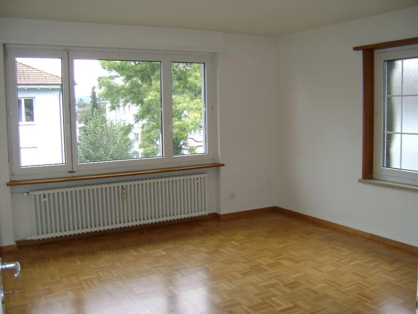 Well-kept apartment with attic - Photo 2 of 8