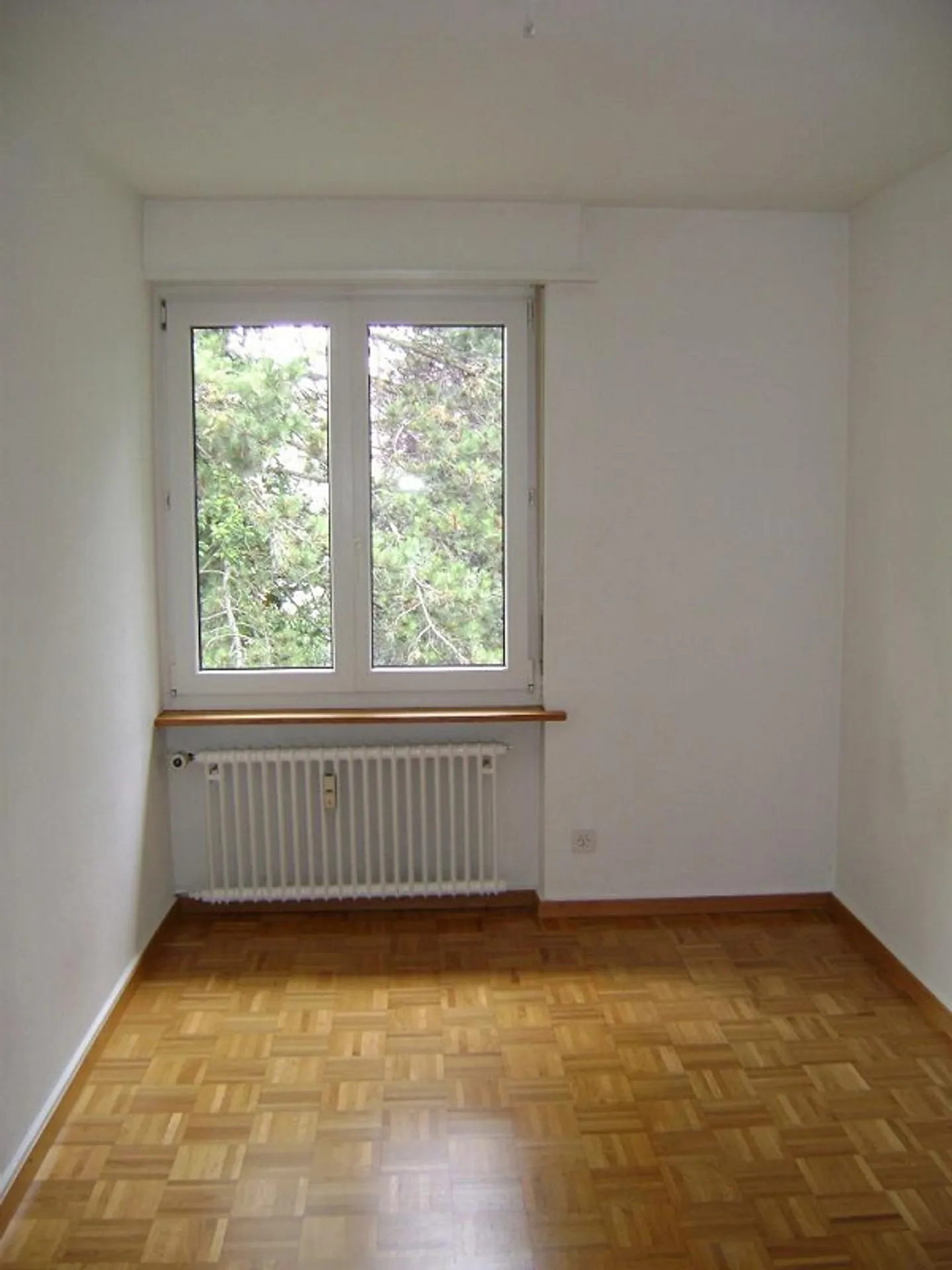 Well-kept apartment with attic - Photo 4 of 8
