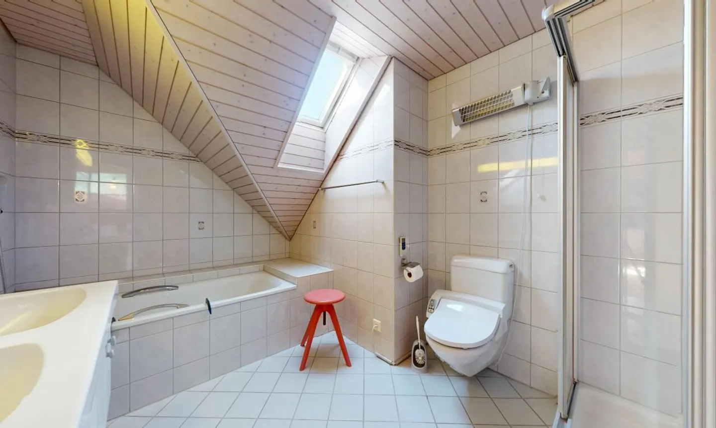 Casa idilliaca con 5 stanze e paradiso del giardino presso la Dünnern - Foto 8 di 11