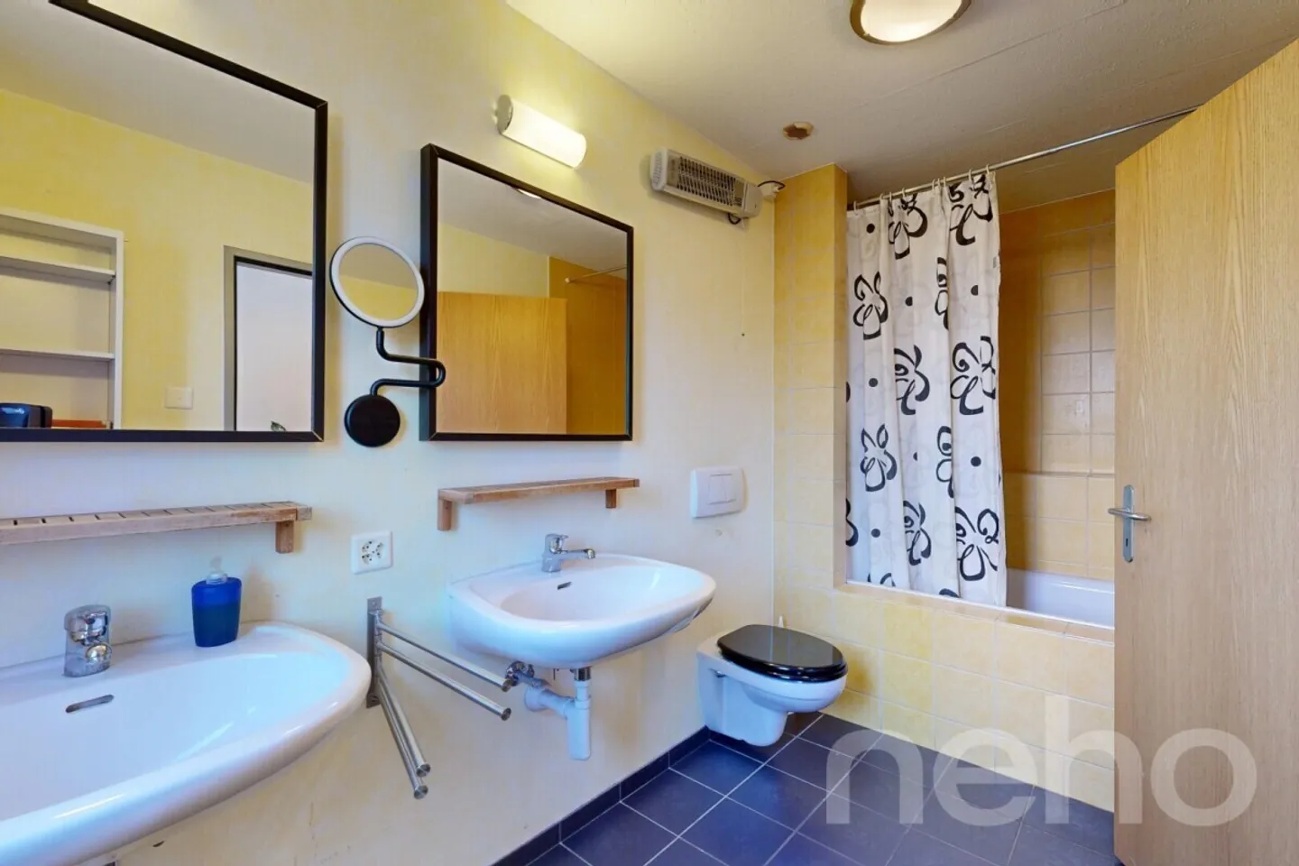 Spacious, bright and open - impressive living experience - Photo 8 of 12