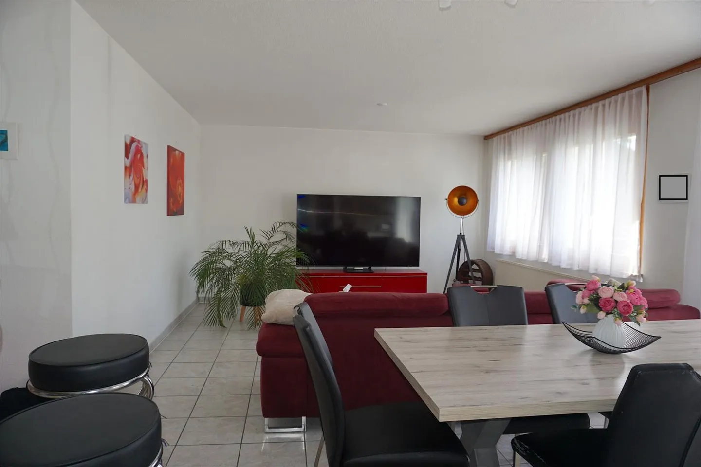 ARI-249 Appartement de 4,5 pièces au centre de Bassecourt - Photo 1 sur 13