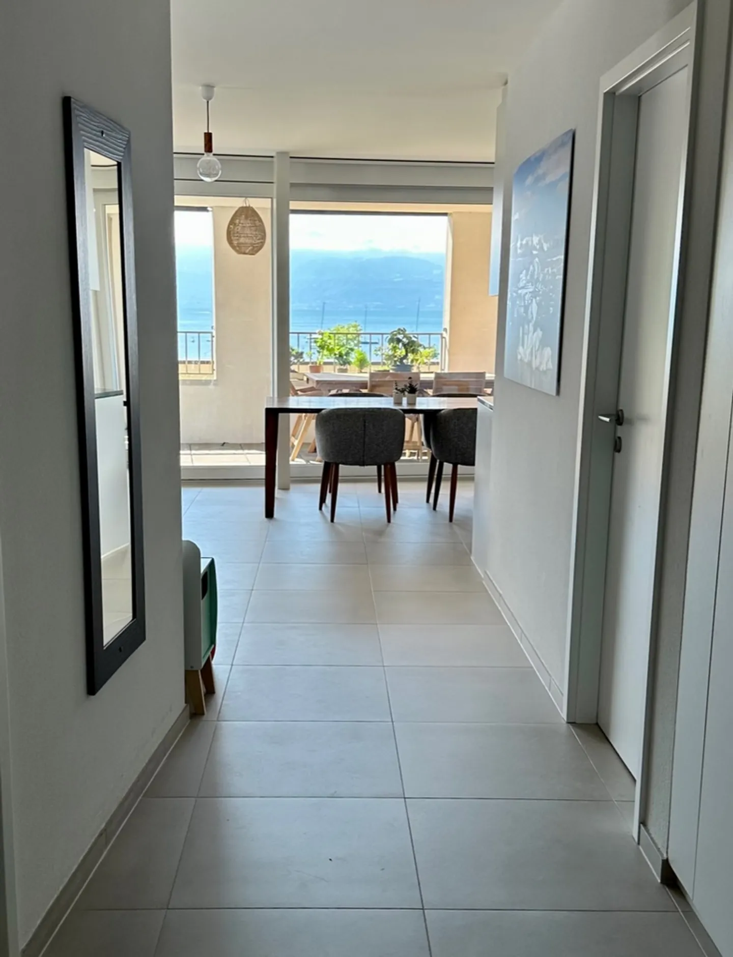 Appartamento Luminoso Vicino al Lago - Foto 6 di 9