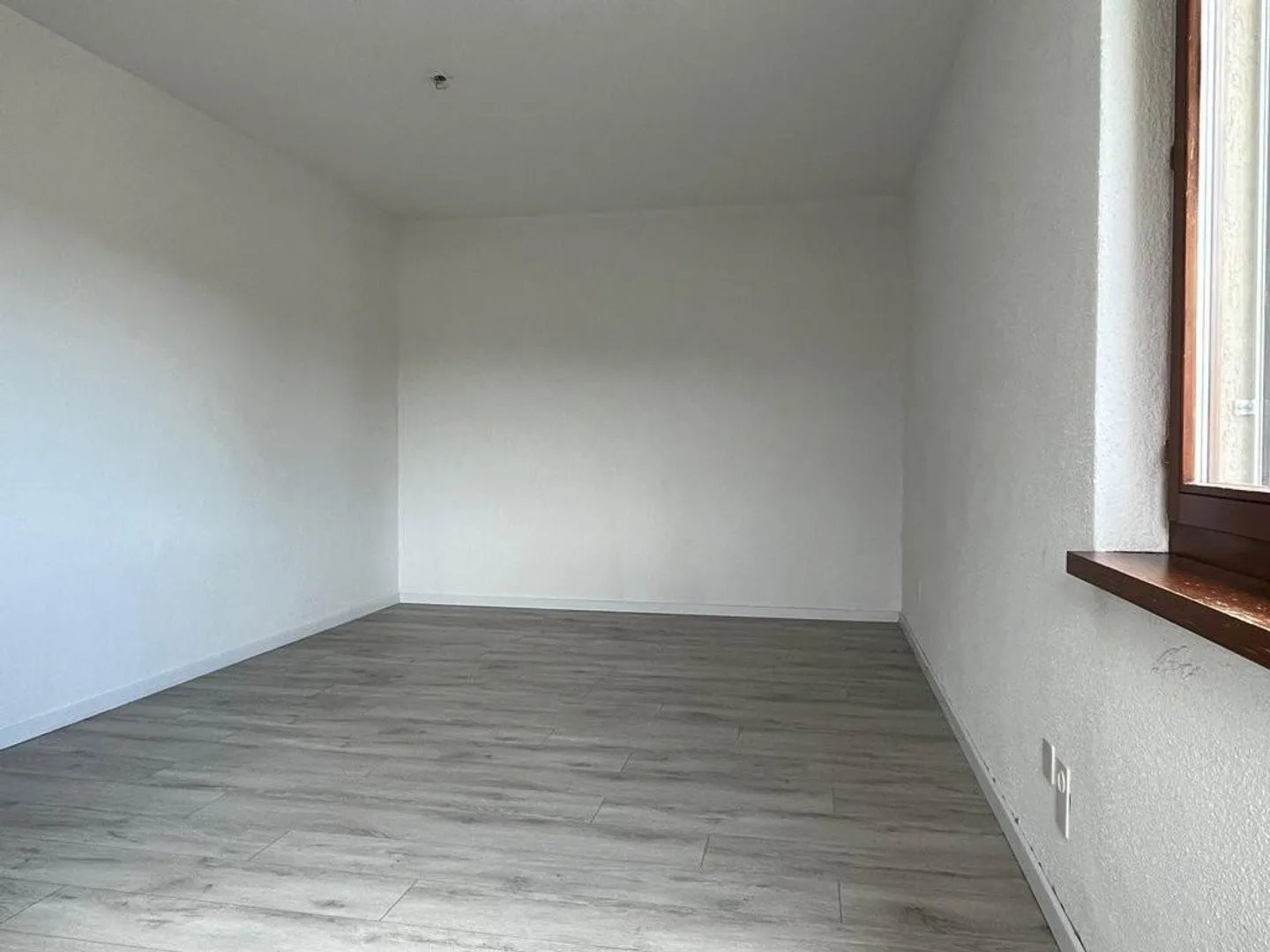 Appartamento attraente di 4,5 stanze a Hochdorf - Foto 3 di 6