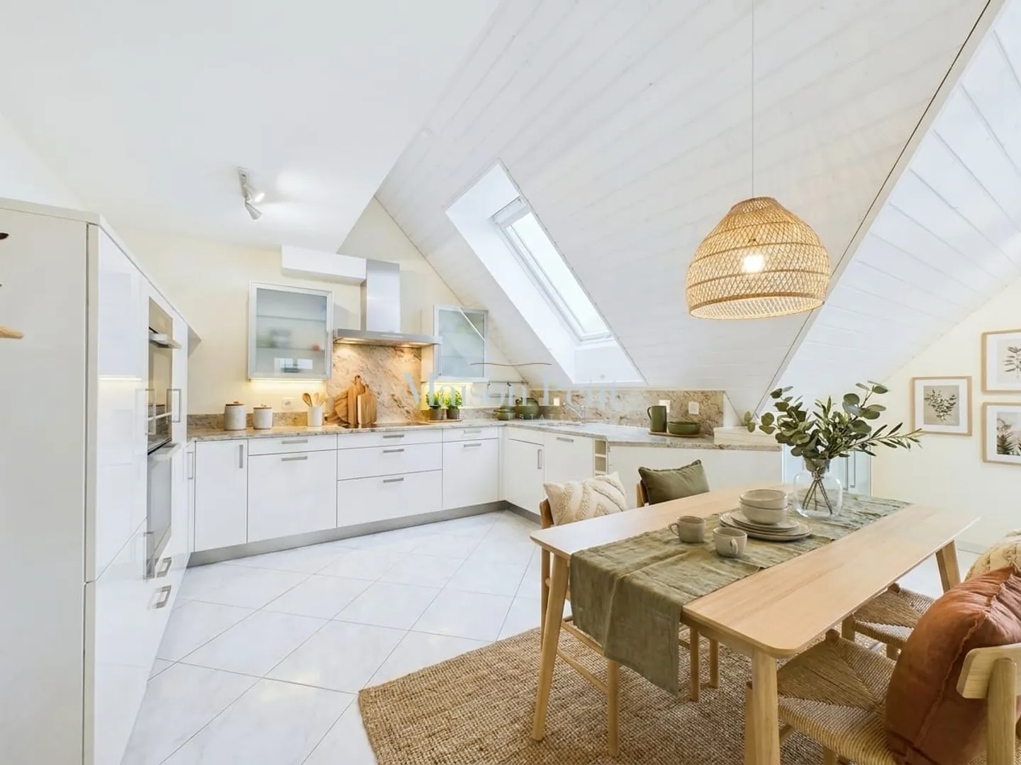 Attic Feeling in Bubikon - bright, central, including sunsets - Photo 1 of 12