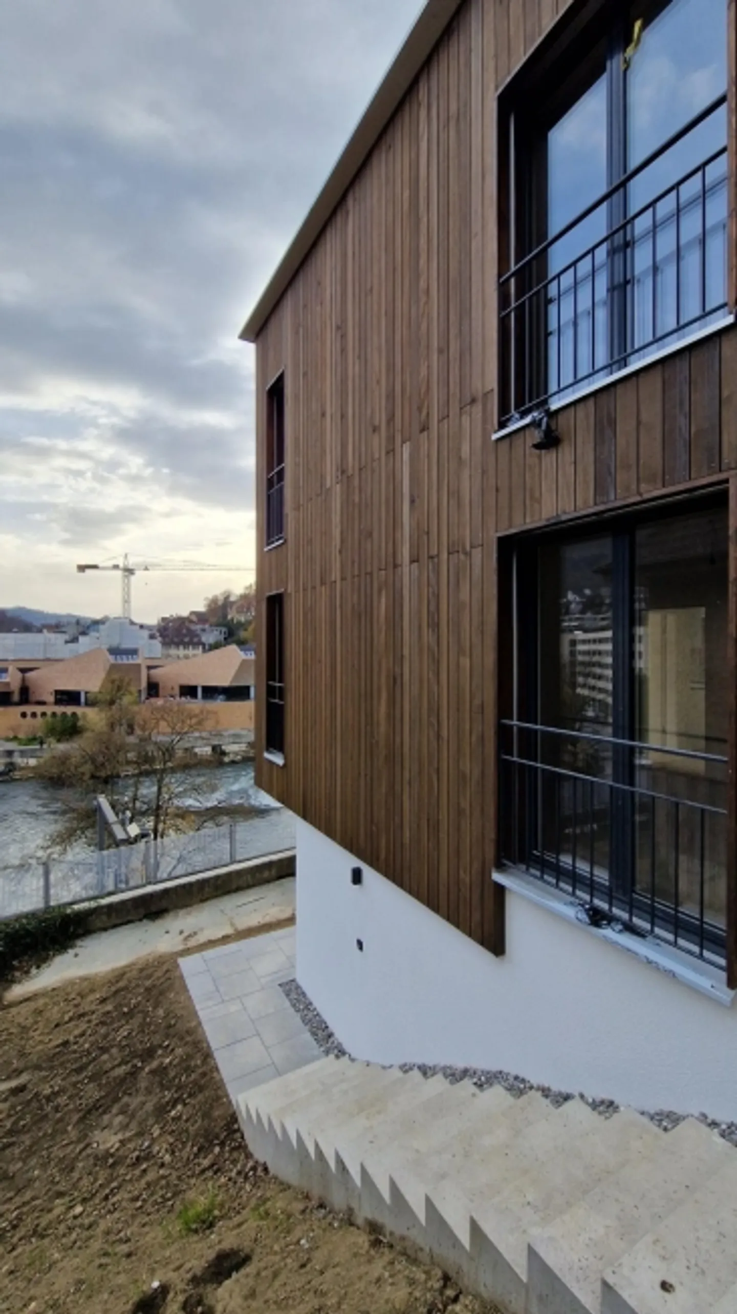 PREMIÈRE LOCATION NOUVEAU BÂTIMENT - Photo 9 sur 13