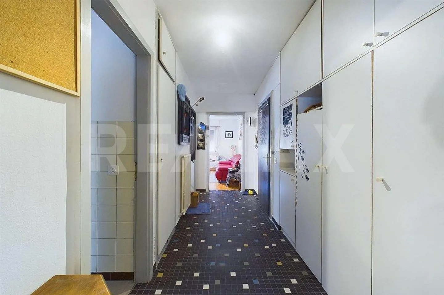 Appartement de 2 ½ pièces avec belle vue et excellent rendement - Photo 10 sur 13