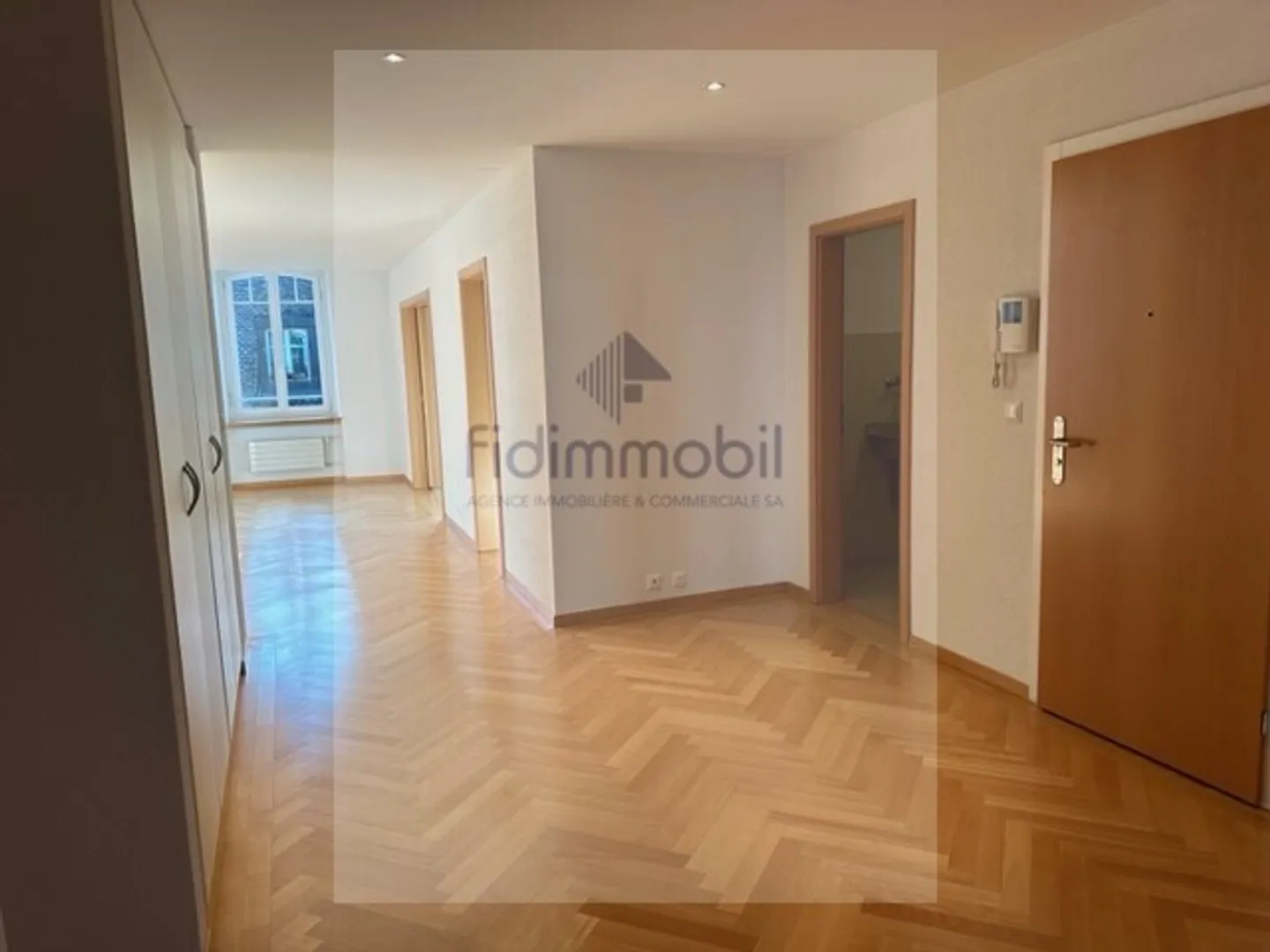 Magnifique appartement dans le centre-ville - Photo 5 sur 11