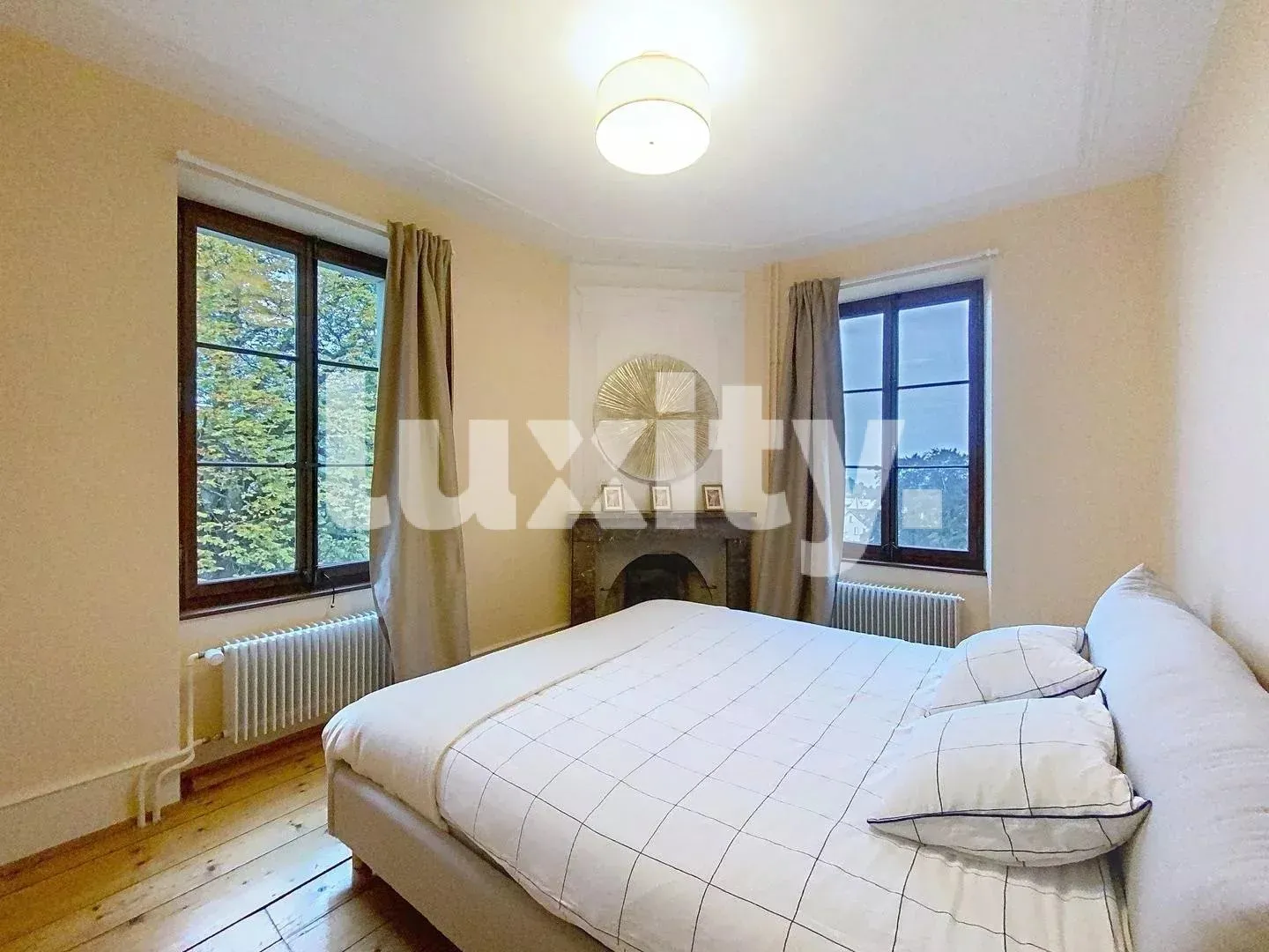 Extraordinary listed property - Lake view and landscaped garden - Photo 4 of 6