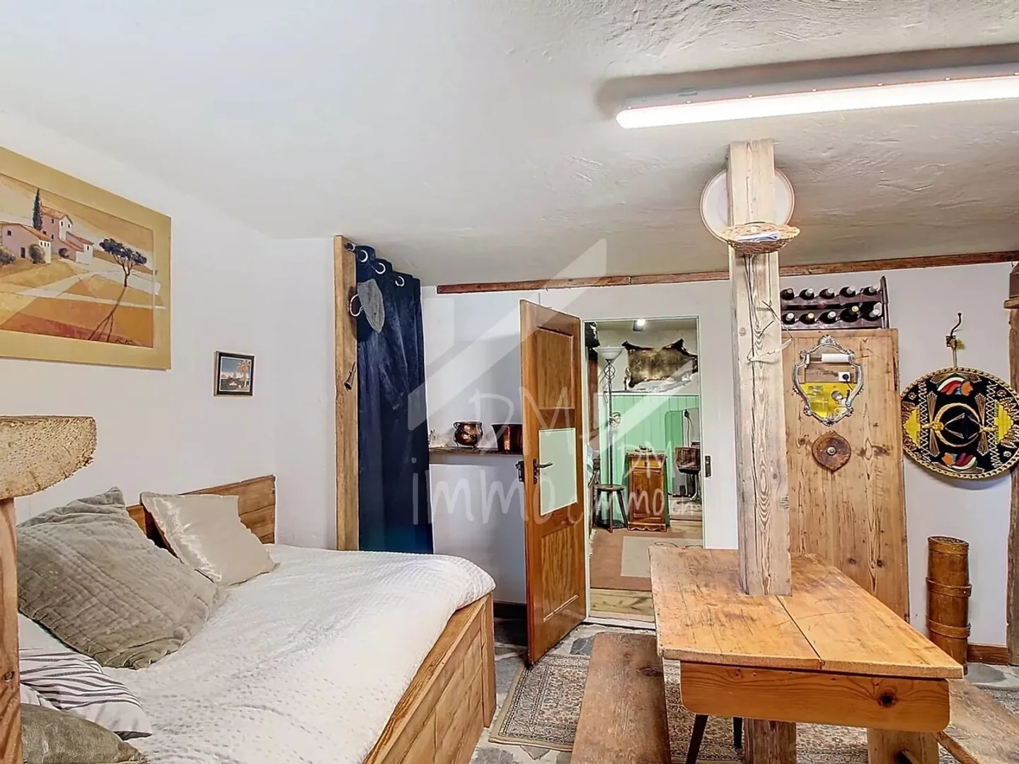 Renoviertes Dorfhaus + Studio + kleine Scheune zu renovieren - Foto 9 von 13