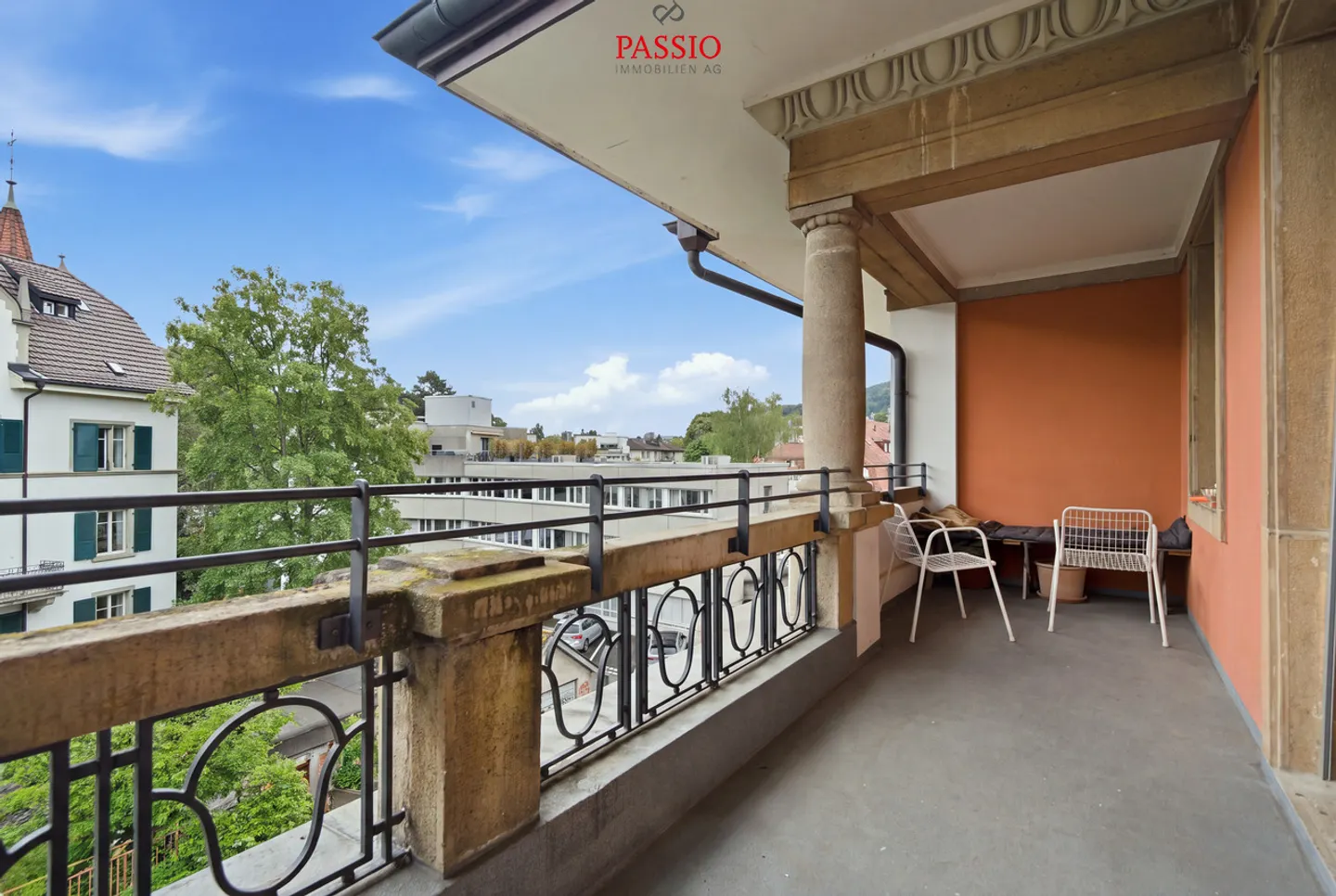 Old Building Charm in Bern - 3-Room Apartment with Generous Balcony - Photo 1 of 15