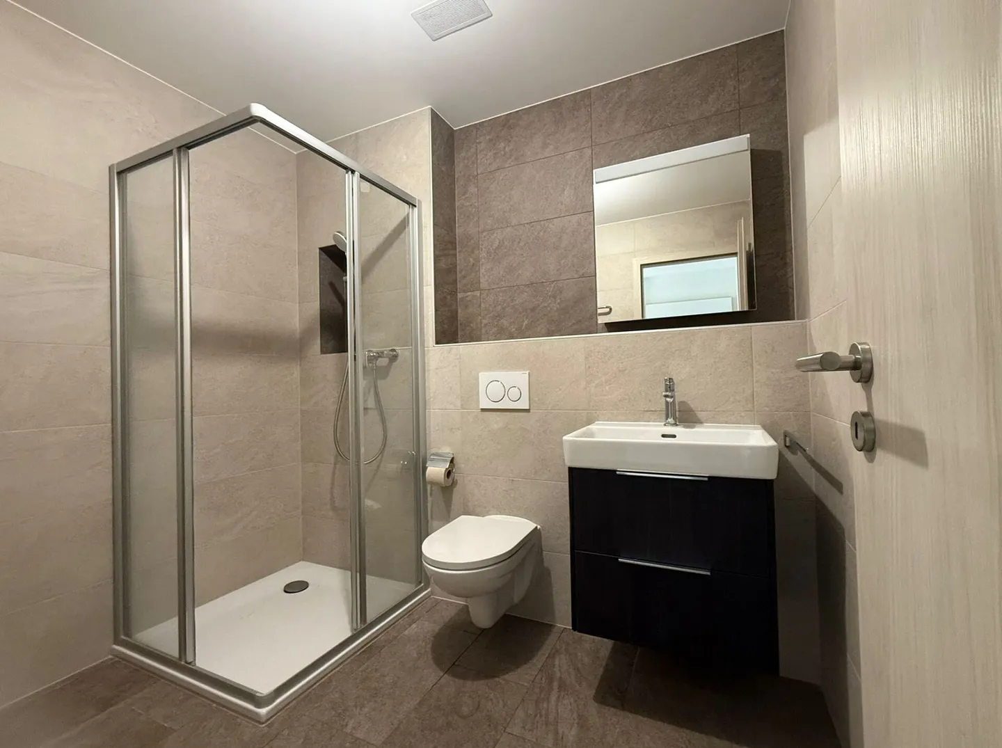 Appartamento 2.5 locali con giardino - Foto 6 di 8