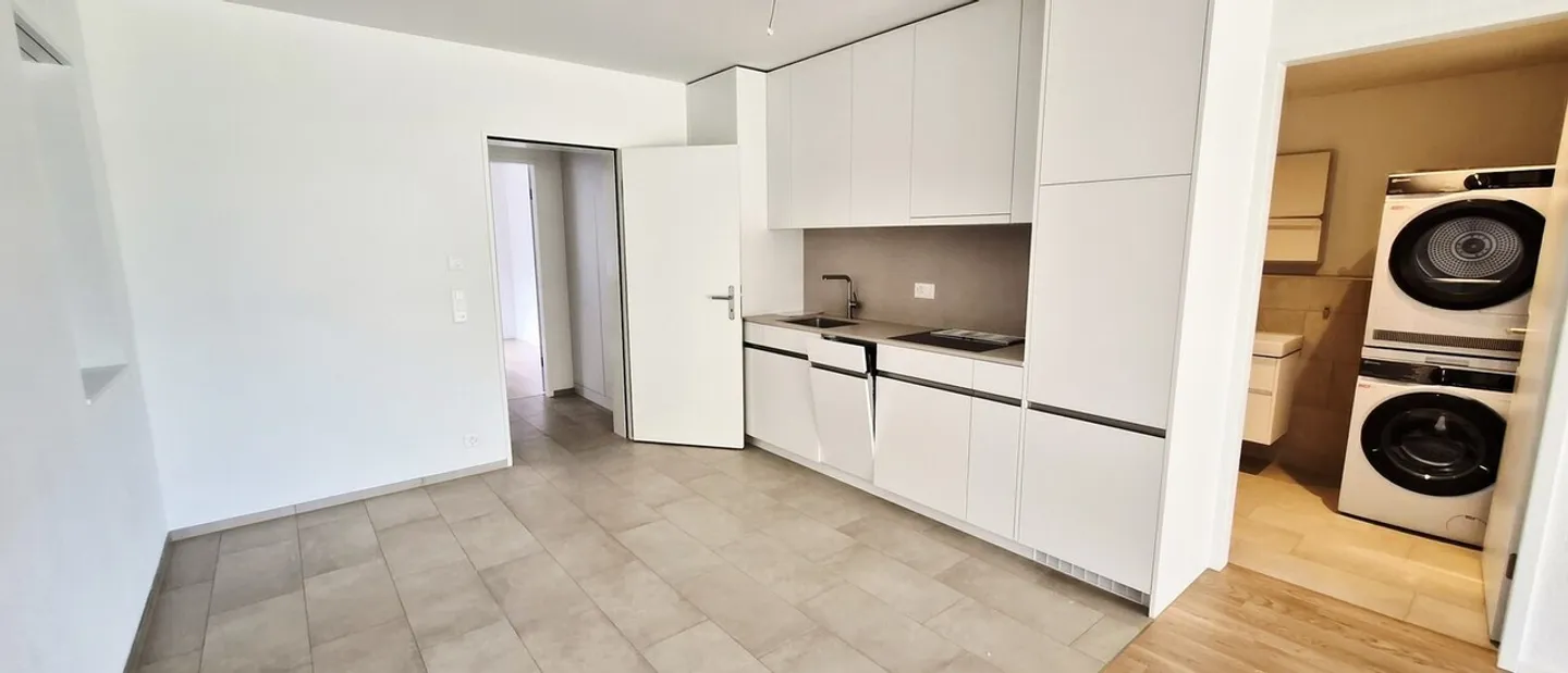 Appartamento moderno di 2,5 locali in affitto a Zurigo-Schwamendingen! - Foto 4 di 8