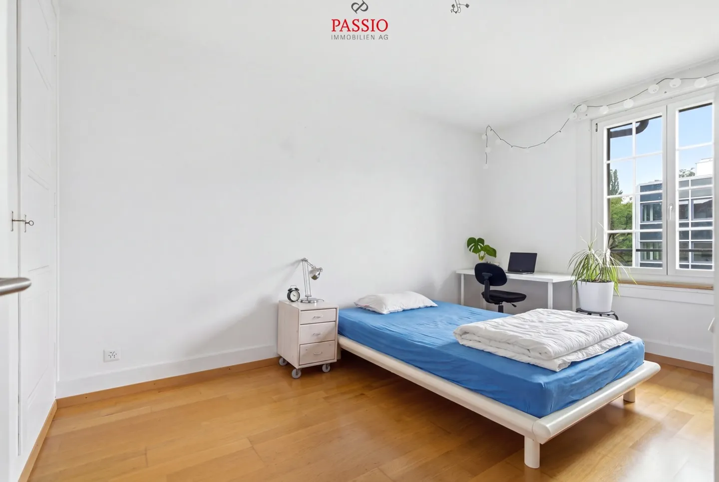 Old Building Charm in Bern - 3-Room Apartment with Generous Balcony - Photo 11 of 15