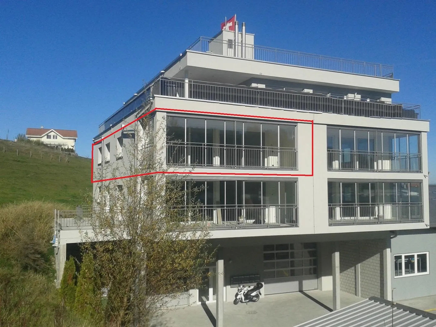 Modernes Büro im Grünen - Foto 1 von 16