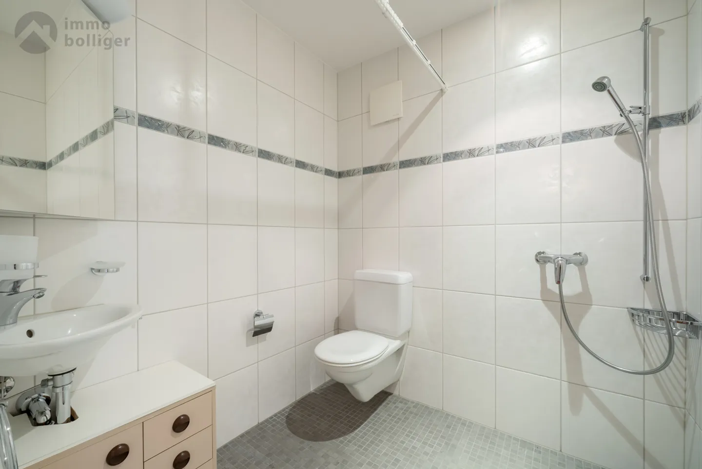 Appartamento in affitto - Foto 10 di 14