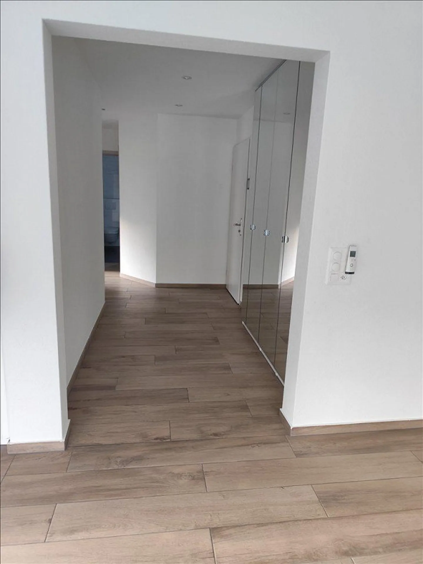 Modernes Büro im Grünen - Foto 8 von 16