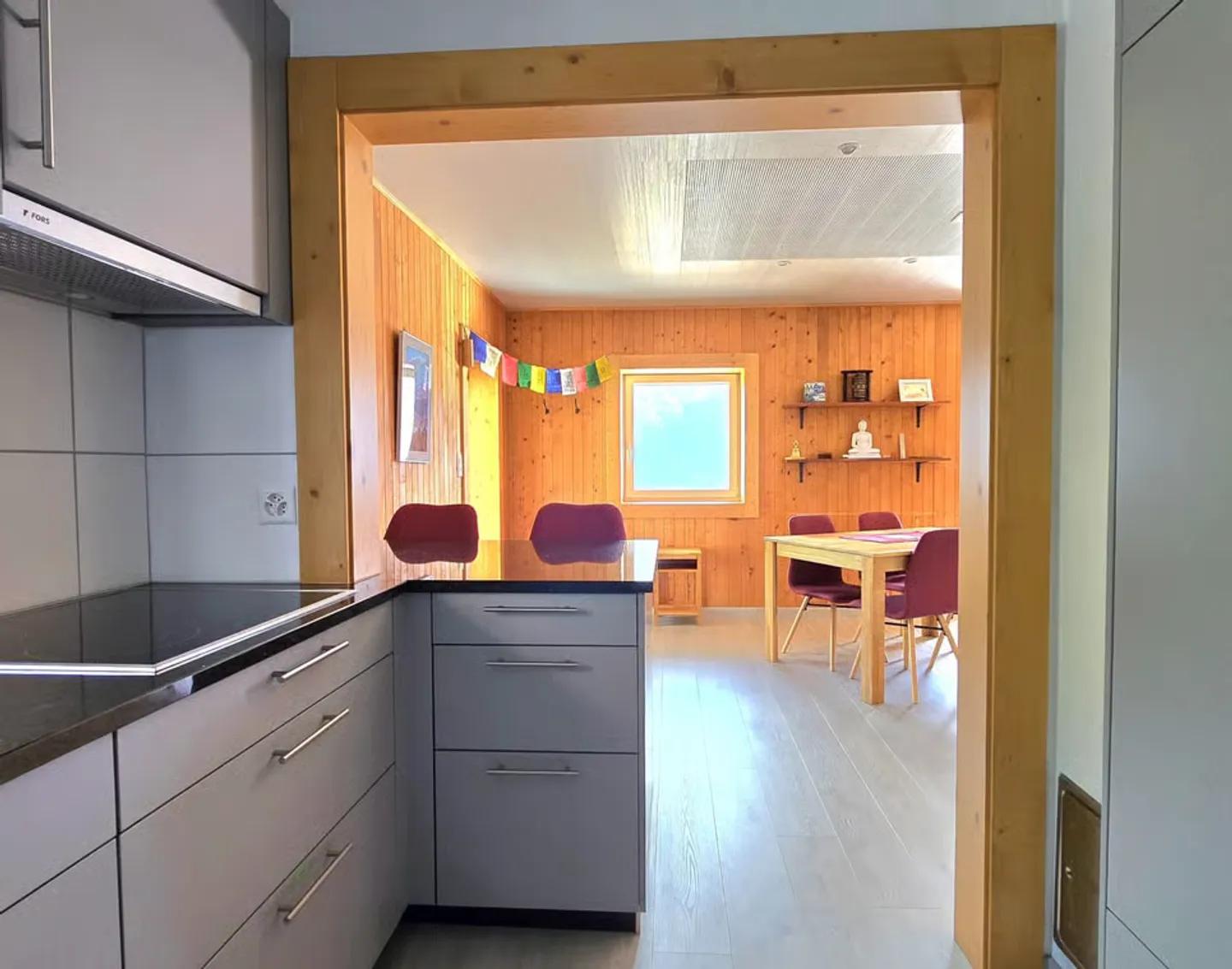 Appartement rénové avec  terrasse, vue imprenable et plein soleil à Eison (St-Ma - Photo 7 sur 13