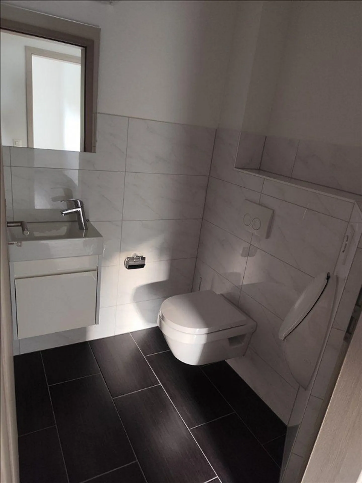 Modernes Büro im Grünen - Foto 14 von 16