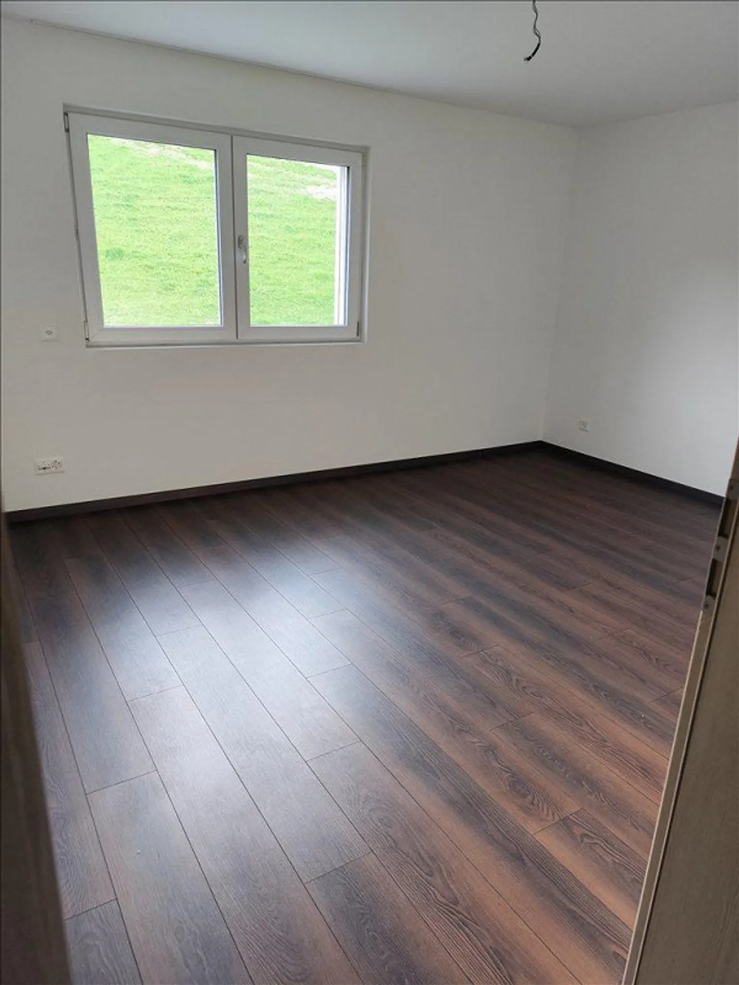 Modernes Büro im Grünen - Foto 10 von 16