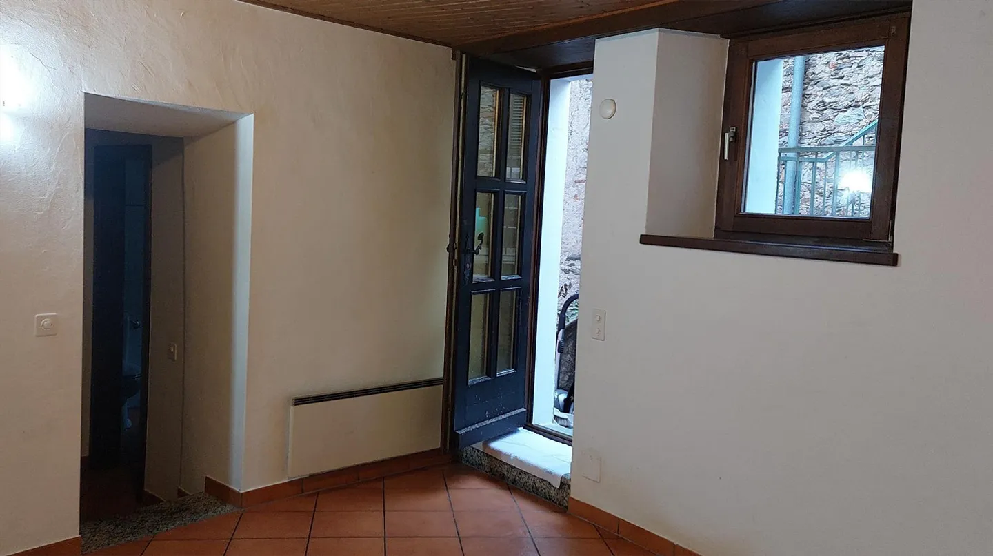 Appartamento Incantevole Vicino all'Ospedale - Foto 4 di 9