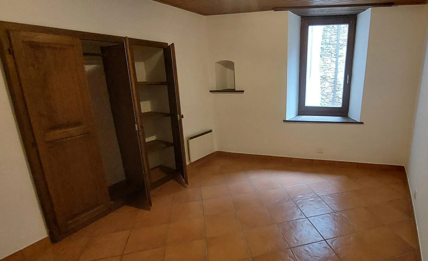 Appartamento Incantevole Vicino all'Ospedale - Foto 6 di 9