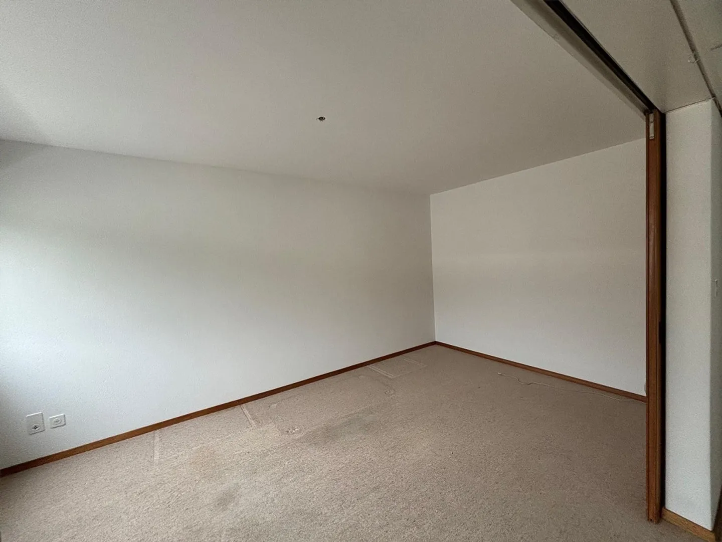 Temporary 6-room penthouse apartment with communal pool - Photo 3 of 15