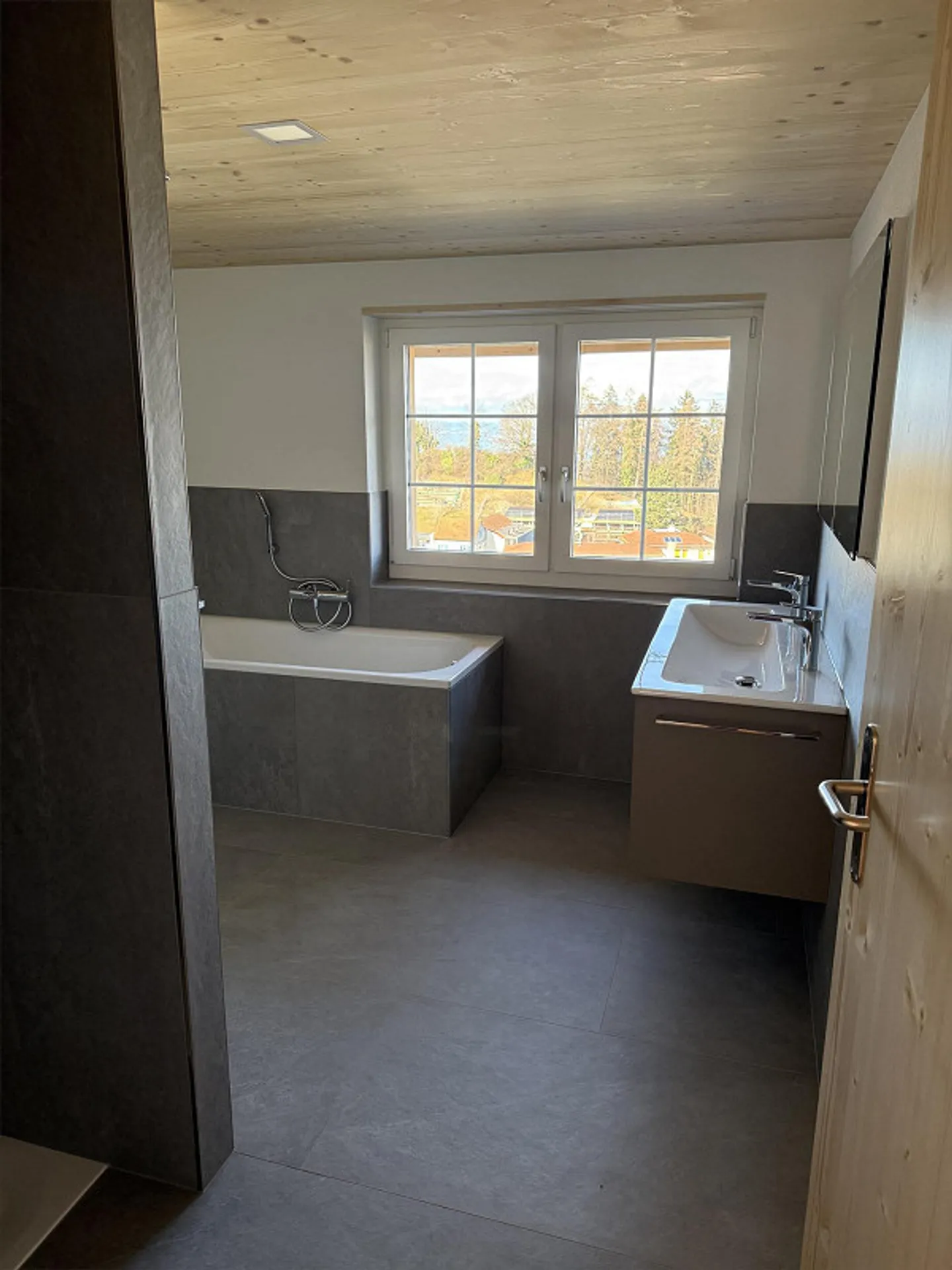 6.5-Room Double Family House - Photo 14 of 19
