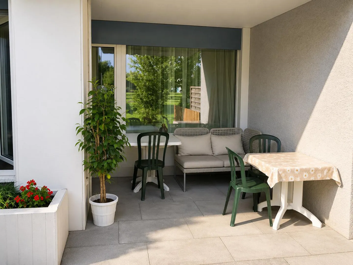 2-room apartment with garden seating area - Photo 7 of 7