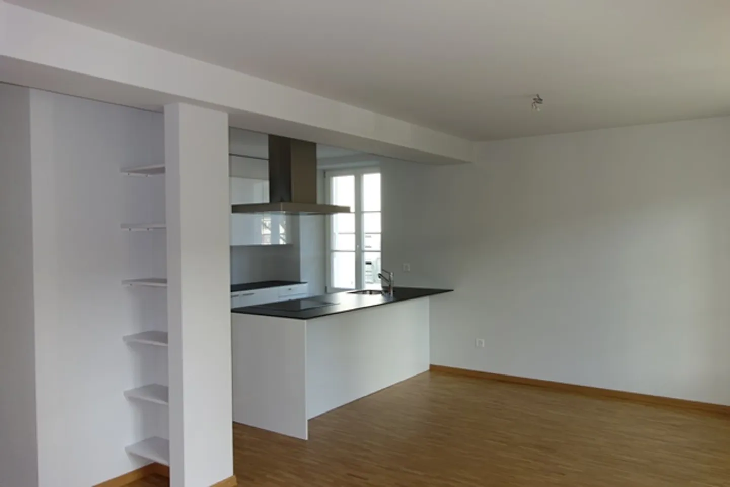 Reconvilier - Appartement 3 1/2 pièces avec garage - Photo 2 sur 7