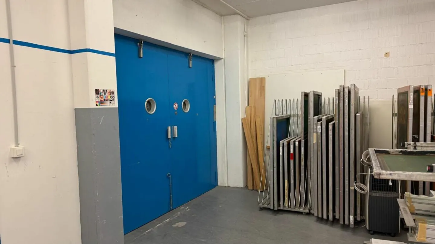 Vielseitige Gewerbefläche in Dübendorf - Foto 5 von 6