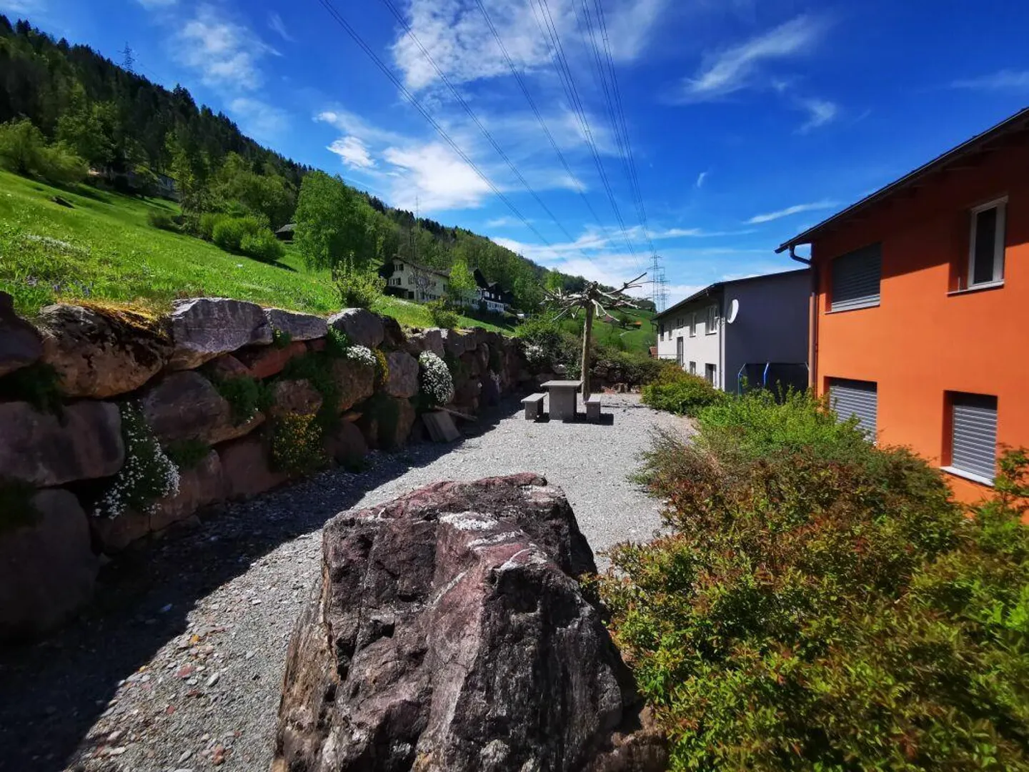 La tua nuova casa con panorama sul lago e sulle montagne - Foto 13 di 14
