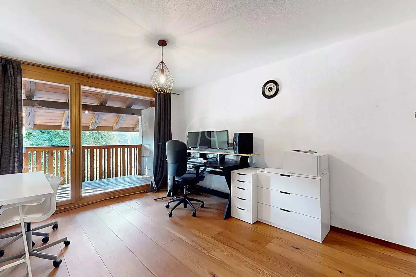 Renovierte Farm mit Reiteinrichtungen - Foto 10 von 27