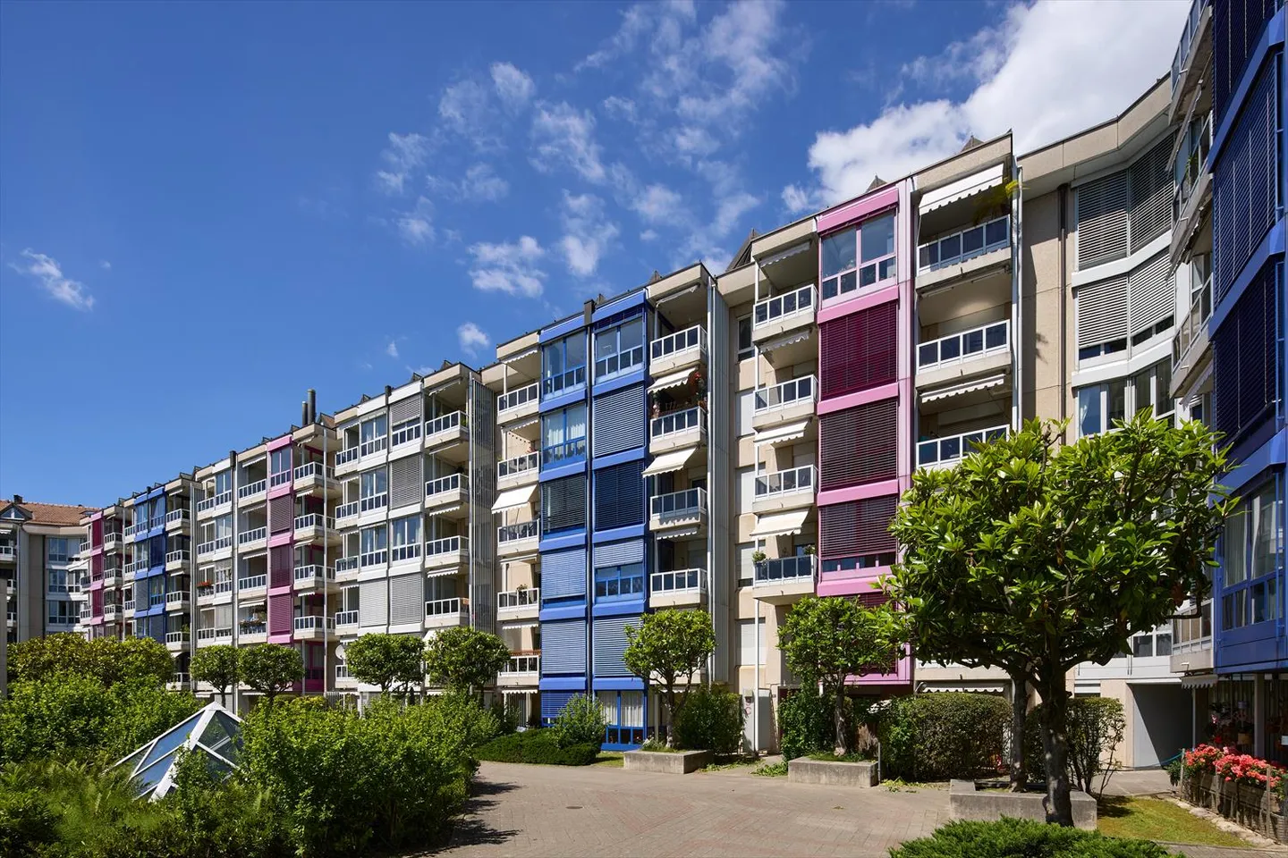 2.5 Room Apartment - Photo 3 of 4