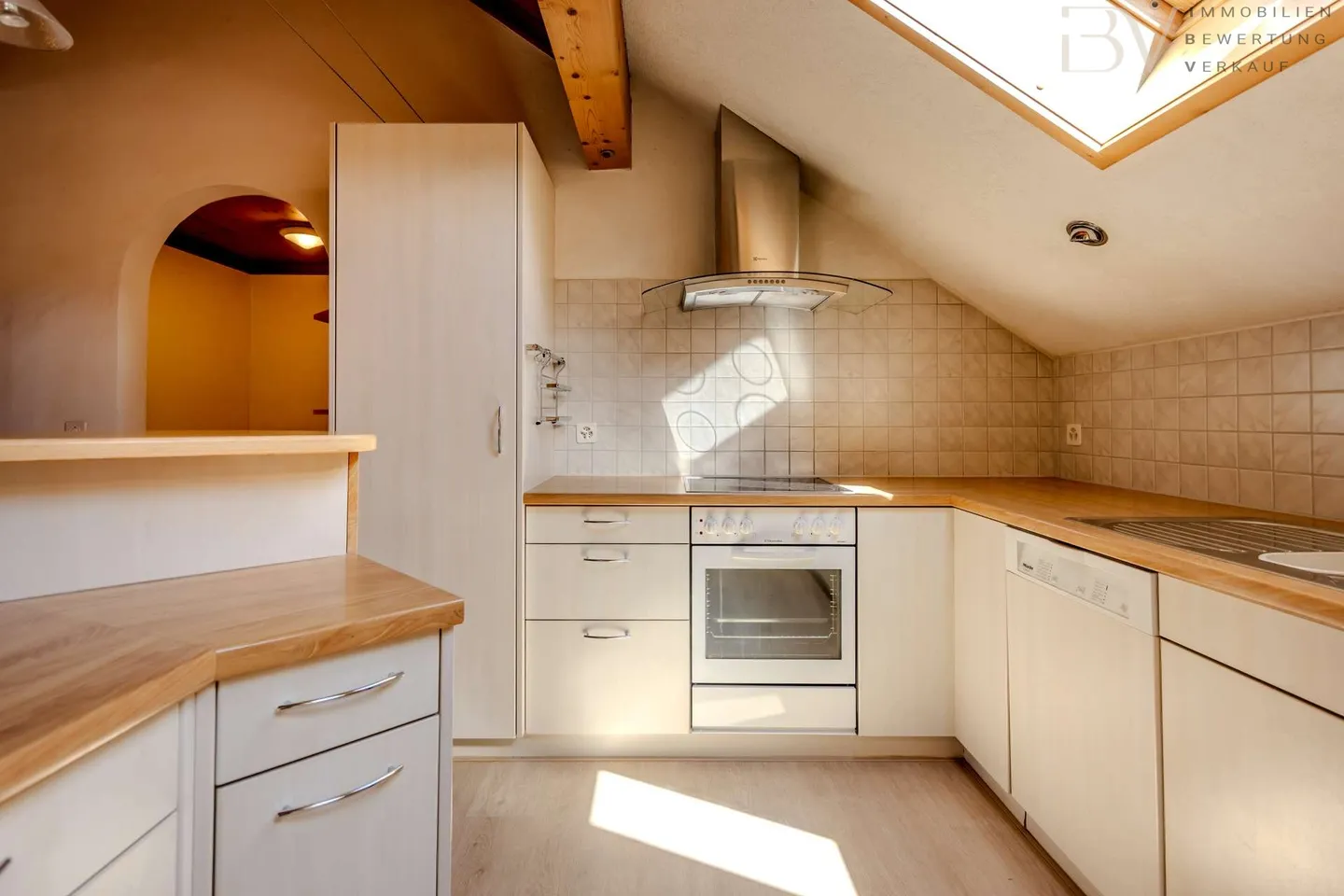 Maison de 3 familles avec grange - Photo 7 sur 17