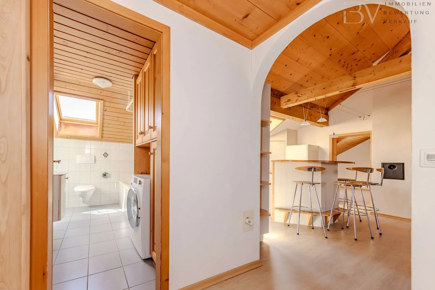 Maison de 3 familles avec grange - Photo 8 sur 17