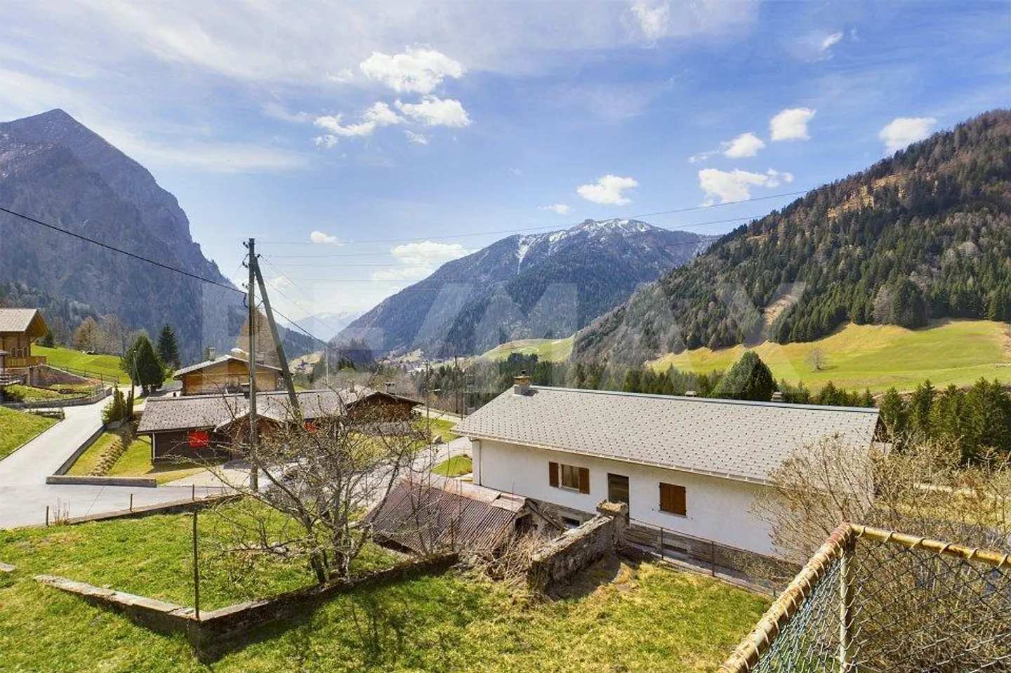 Magnifique rustique dans la vallée ensoleillée de Blenio - Photo 4 sur 13