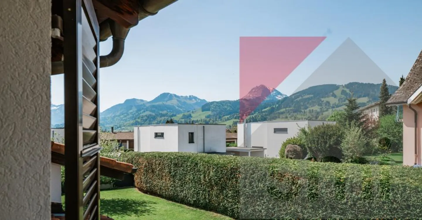 Comfortable villa with independent studio, plot of 1055m2 - Photo 7 of 12