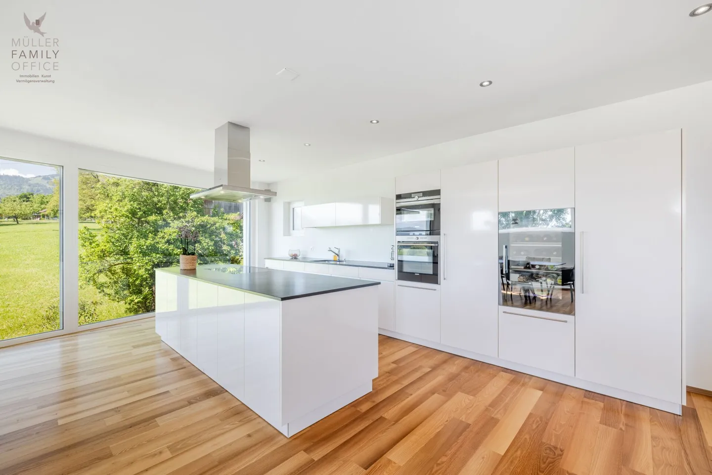 Maison individuelle exclusive de 6 1/2 pièces avec des équipements de haute qualité - Photo 9 sur 13