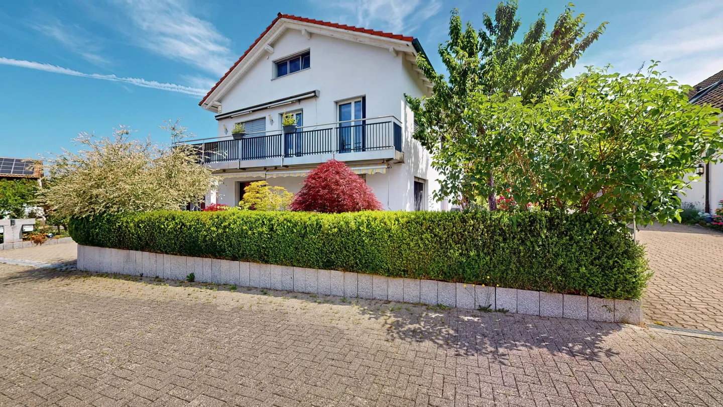 8 Room Single Family House with Apartment - Photo 28 of 36