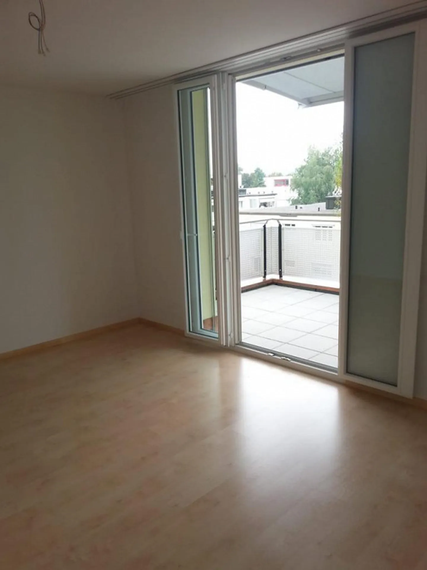 Apartment with Terrace in Glattbrugg - Photo 6 of 15
