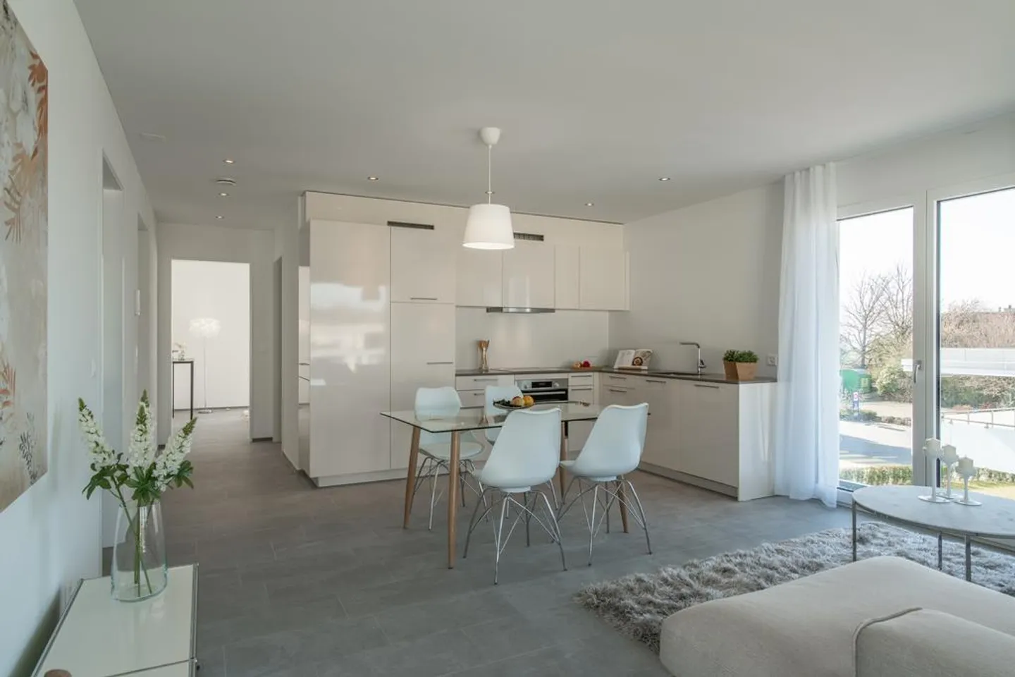 Appartamento moderno e informale in una buona posizione - Foto 2 di 5