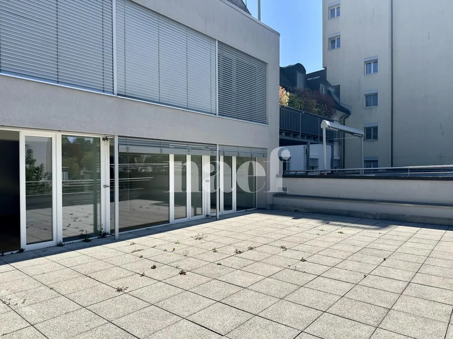 Appartamento luminoso e spazioso di 6 stanze con grande terrazza - Foto 13 di 13