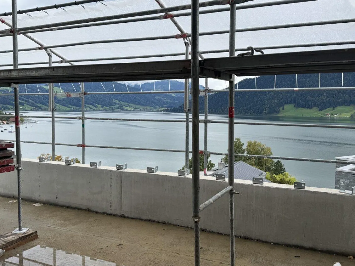 Apartment with a View 3.5 Room Maisonette Penthouse New Build! - Photo 3 of 5