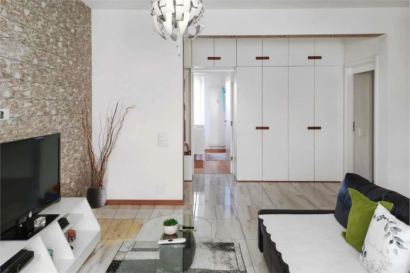 Renovierte Wohnung nahe Bahnhof - Foto 3 von 13