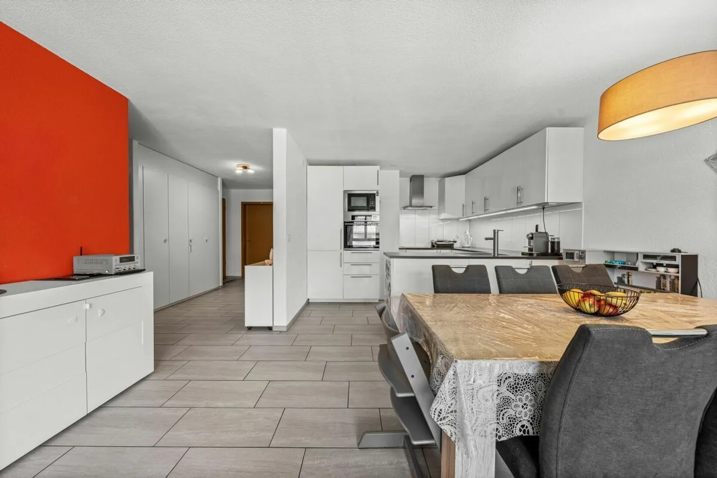 Maison ou investissement à fort rendement : appartement de 4,5 pièces - Photo 2 sur 14